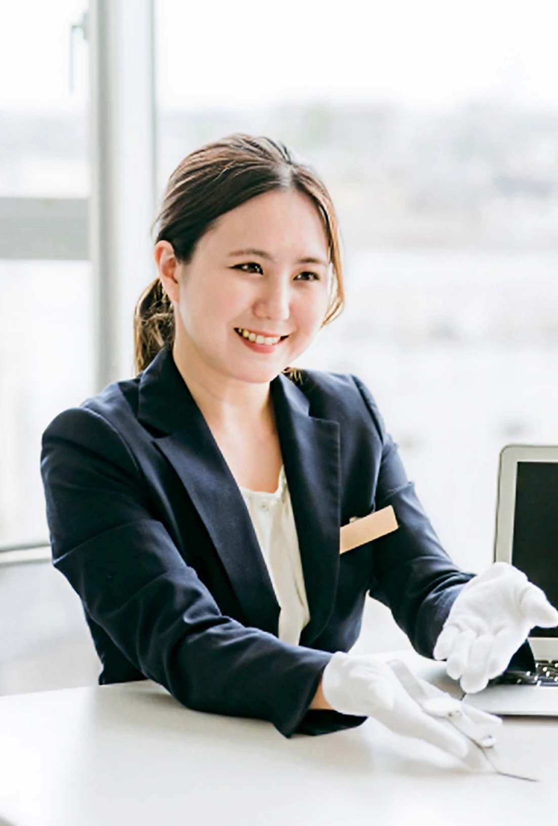 鑑定士イメージ